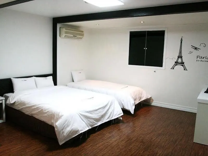 Dream Hotel contacts